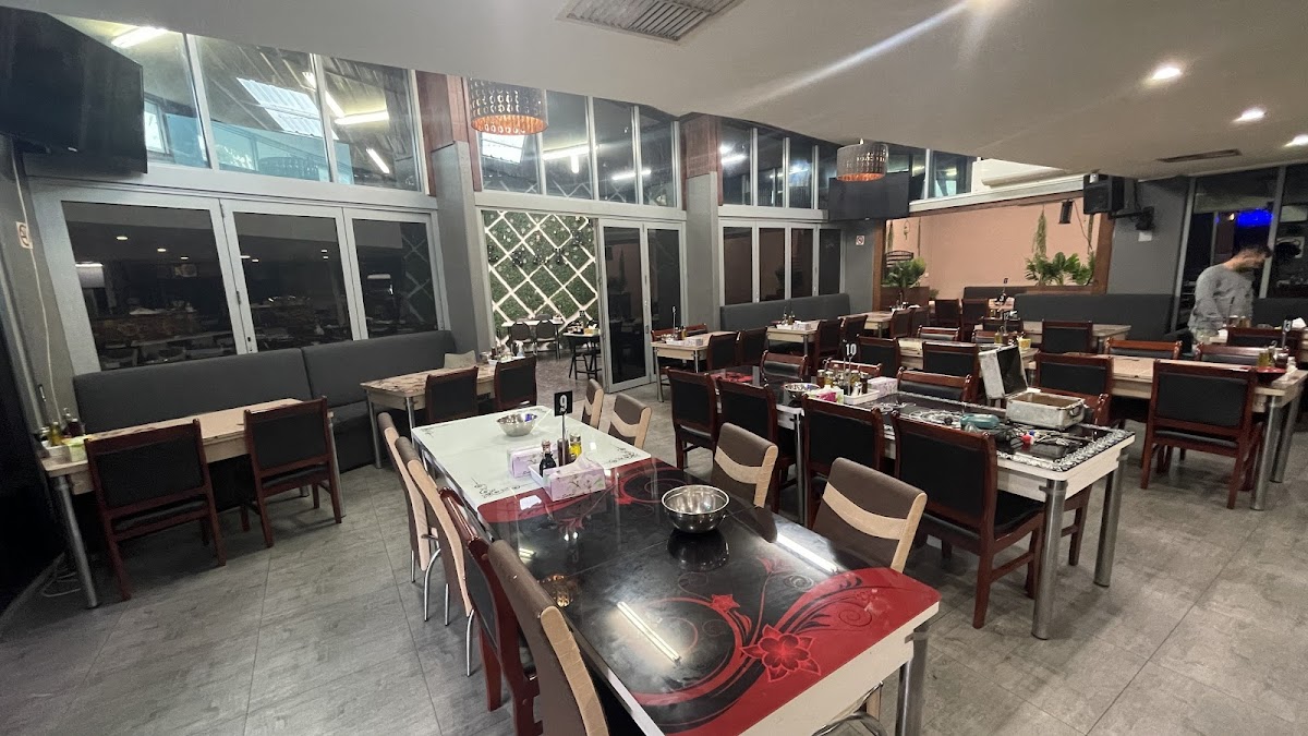 Al-Sayed Restaurant & Cafe